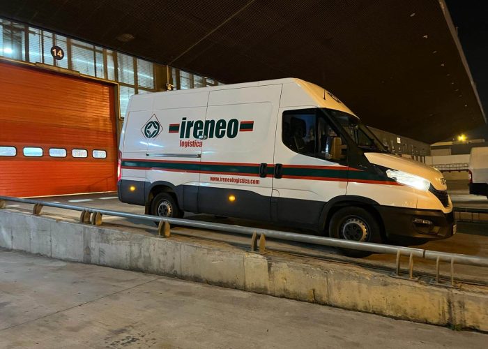 furgoneta para distribución sede barcelona